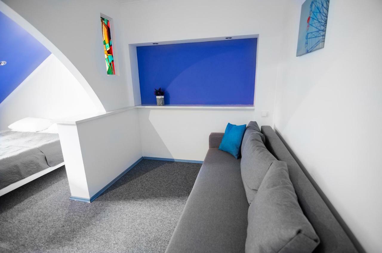 Friends Hostel Lviv Rustaveli Str Zewnętrze zdjęcie