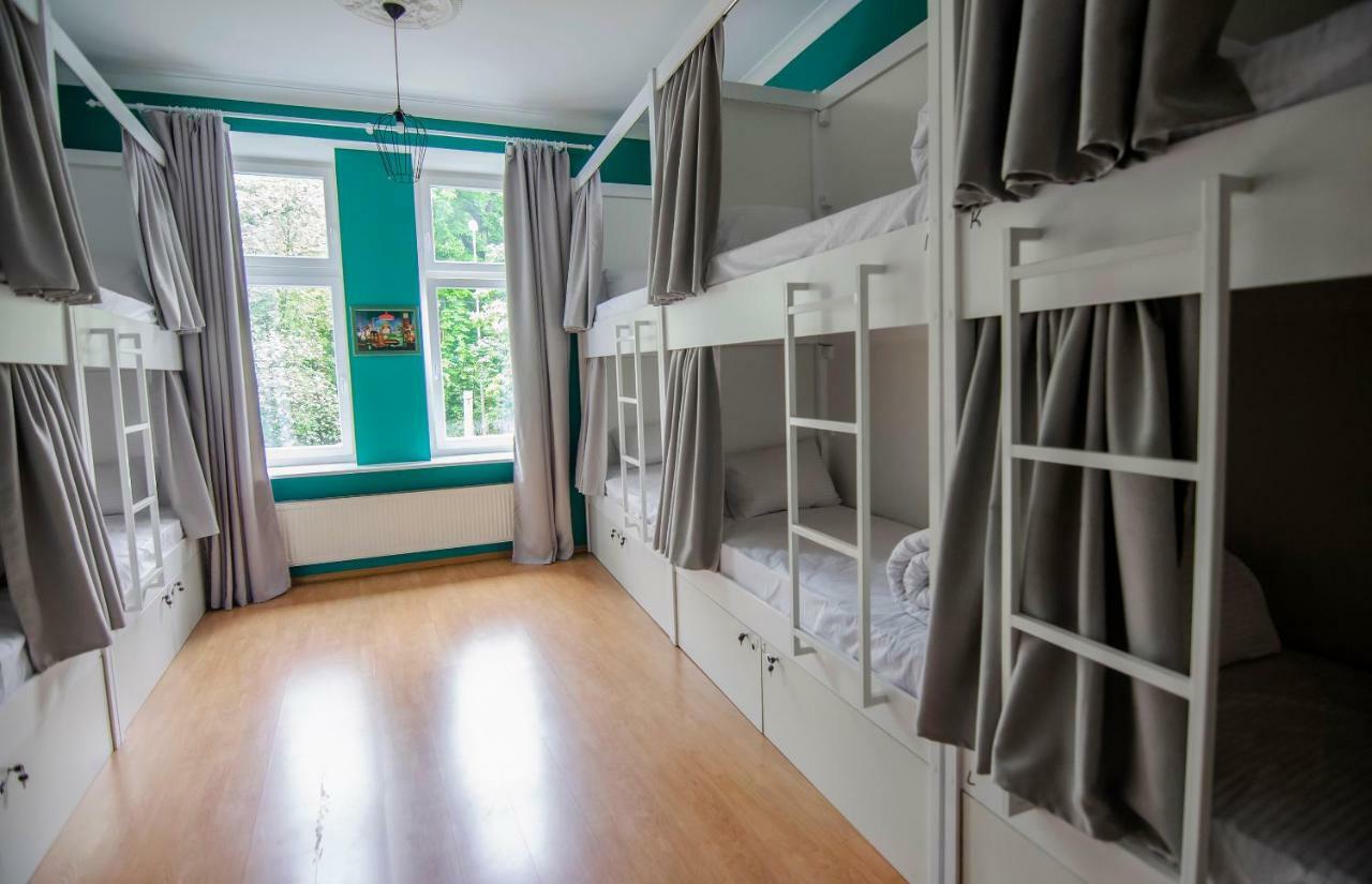 Friends Hostel Lviv Rustaveli Str Zewnętrze zdjęcie