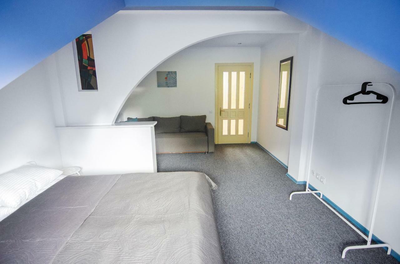 Friends Hostel Lviv Rustaveli Str Zewnętrze zdjęcie