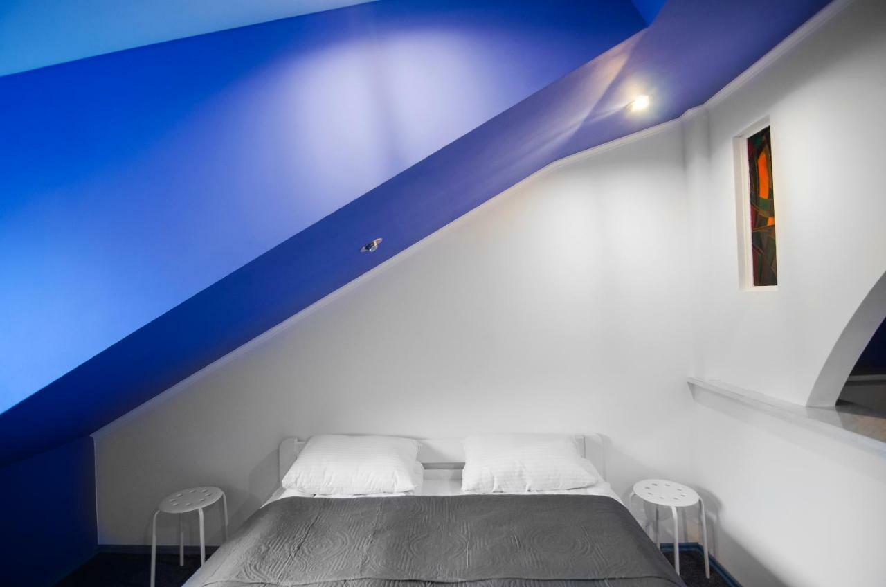 Friends Hostel Lviv Rustaveli Str Zewnętrze zdjęcie