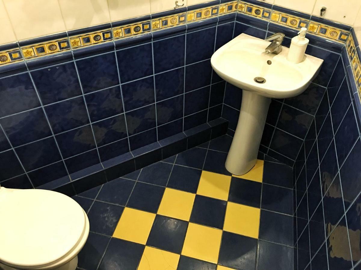 Friends Hostel Lviv Rustaveli Str Zewnętrze zdjęcie
