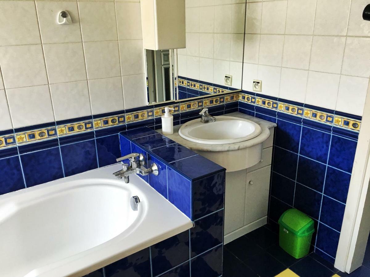 Friends Hostel Lviv Rustaveli Str Zewnętrze zdjęcie